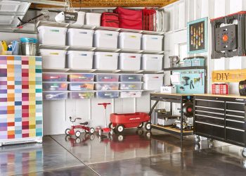 Display Rack: Enhancing Visual Merchandising with Style and Functionality