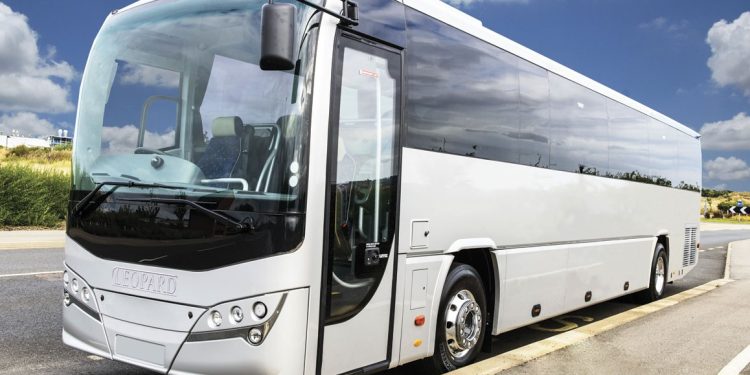 Unlocking Unbeatable Minibus and Coach Hire Services in Luton